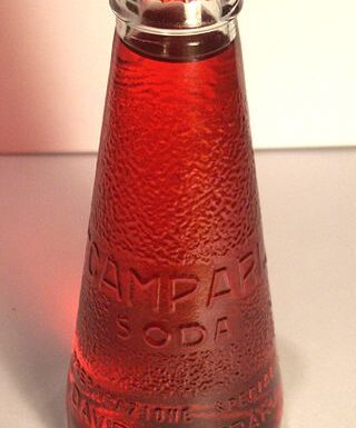 CAMPARI – Storia marchio Made in Italy